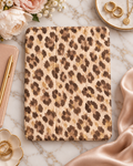 Champagne Leopard iPad Hülle – Premium Flatlay