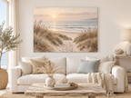 Dünenpfad zum Meer im Abendlicht als Leinwand in einem hellen Küsten-Wohnzimmer